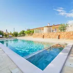 Vila Orange House By Mtphomes