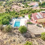 וילה Orange House By Mtphomes סילבס