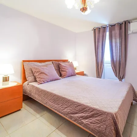 Villa Orange House By Mtphomes