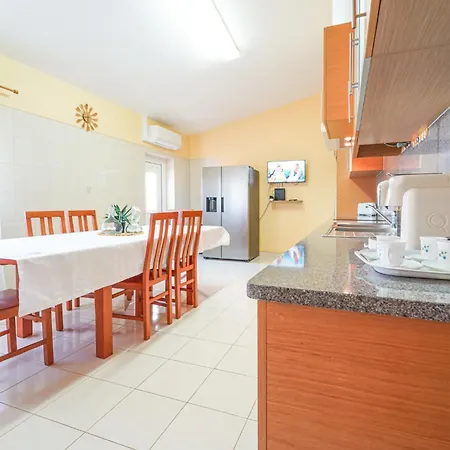 Villa Orange House By Mtphomes