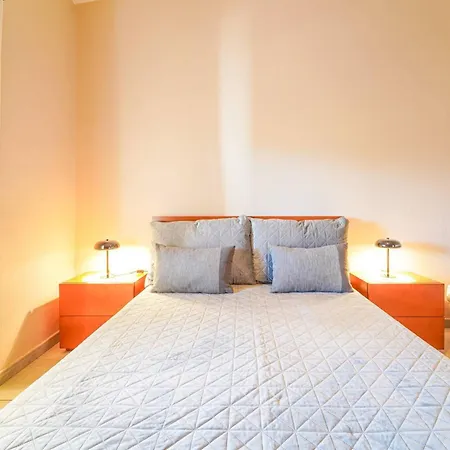 Orange House By Mtphomes